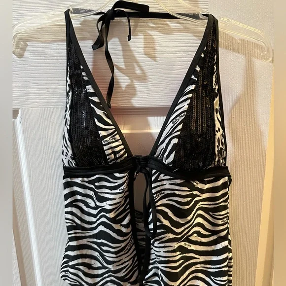 Baby Phat Zebra Tankini with Matching Coverup - Picture 2 of 9